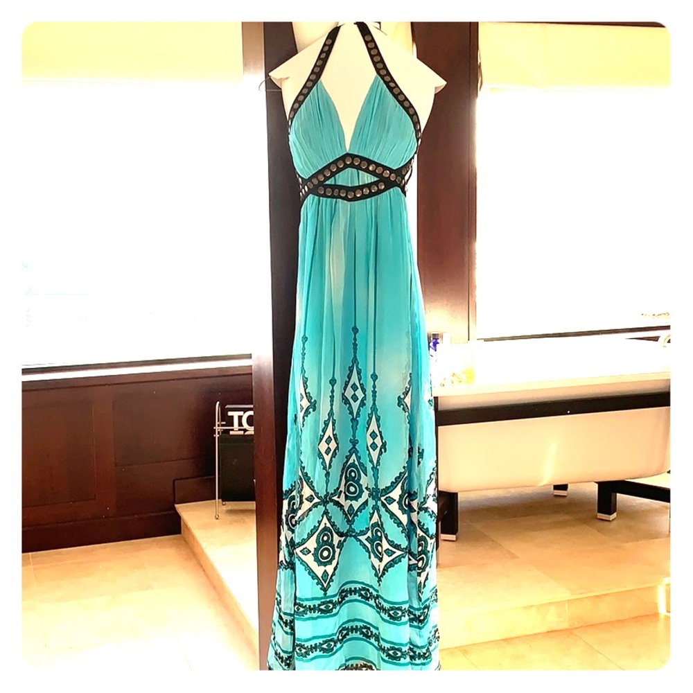 Bebe maxi  halter backless dress